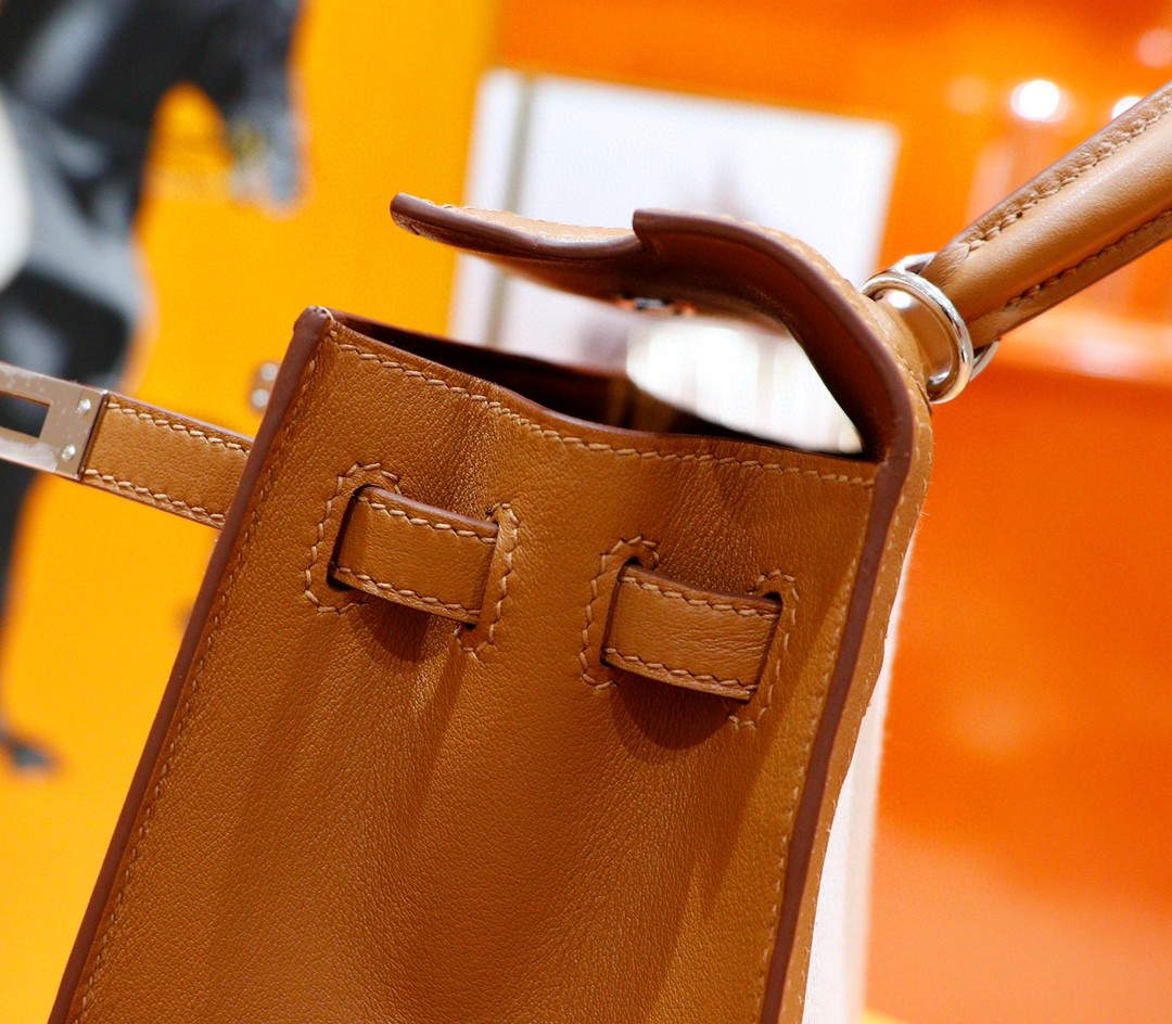 Hermès（爱马仕）Kelly 凯莉包 金棕色 Swift拼原版帆布 订制款 银扣 25cm