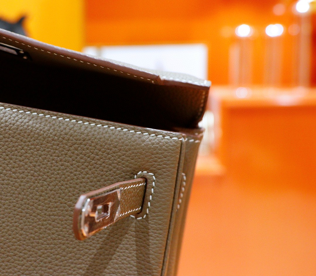 Hermès（爱马仕）Kelly ado 双肩包 大象灰 Togo 全手缝 银扣