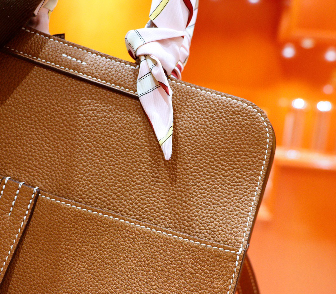 Hermès（爱马仕）Halzan 金棕 Evercolor 全手缝 银扣 31cm
