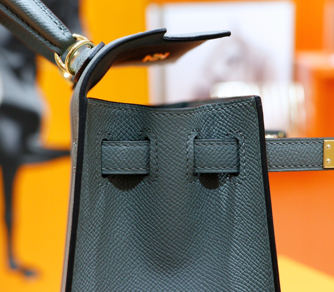 Hermès（爱马仕）Kelly 凯莉包 杏仁绿 Epsom 全手缝 金扣 25cm