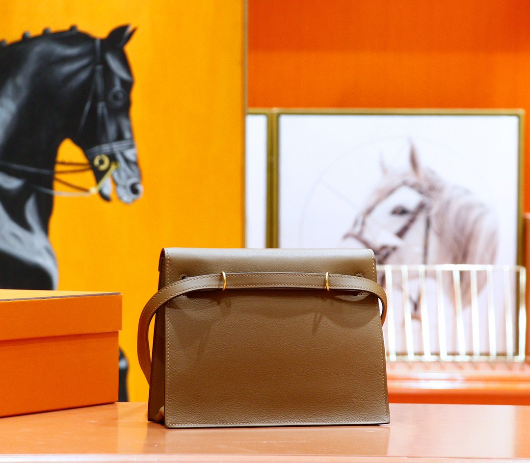 Hermès（爱马仕）Kelly danse 跳舞包 威马犬米色 Evercolor 全手缝 金扣