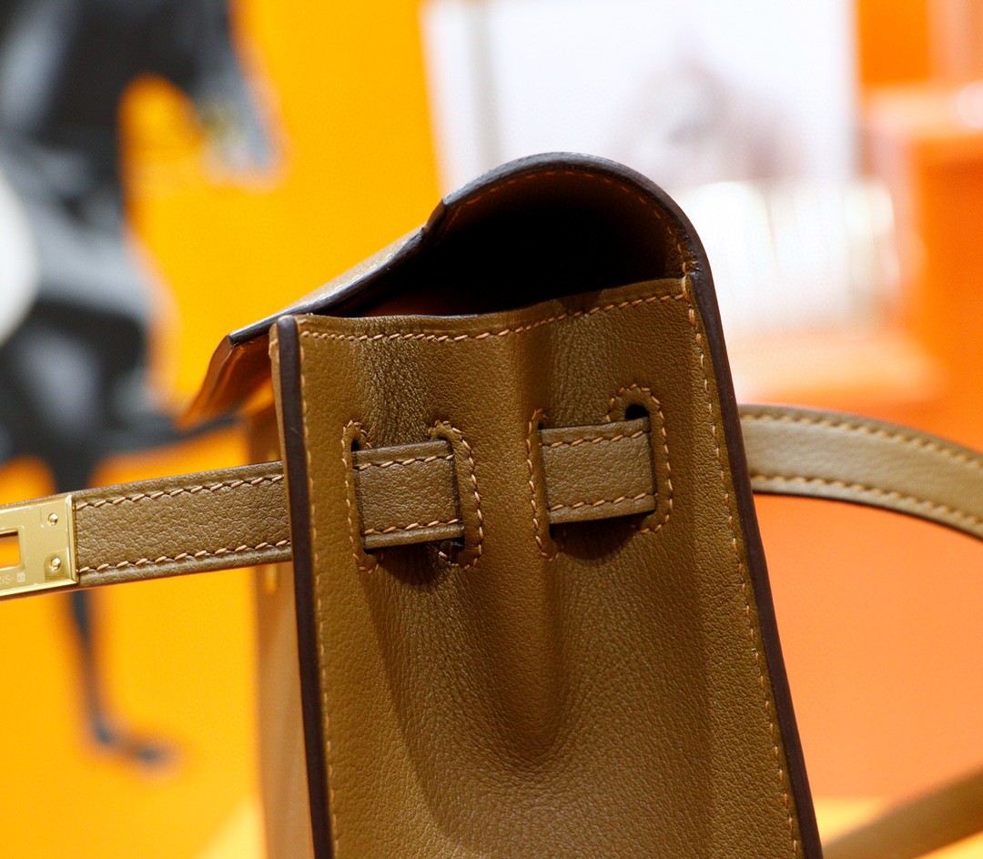 Hermès（爱马仕）Kelly danse 跳舞包 威马犬米色 Evercolor 全手缝 金扣