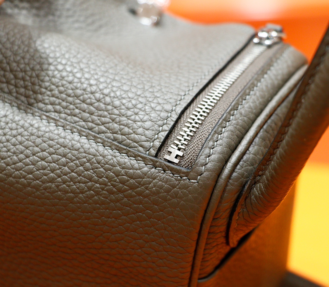 Hermès（爱马仕）Mini Lindy 迷你琳迪包 锡器灰 Togo 全手缝 银扣 20cm