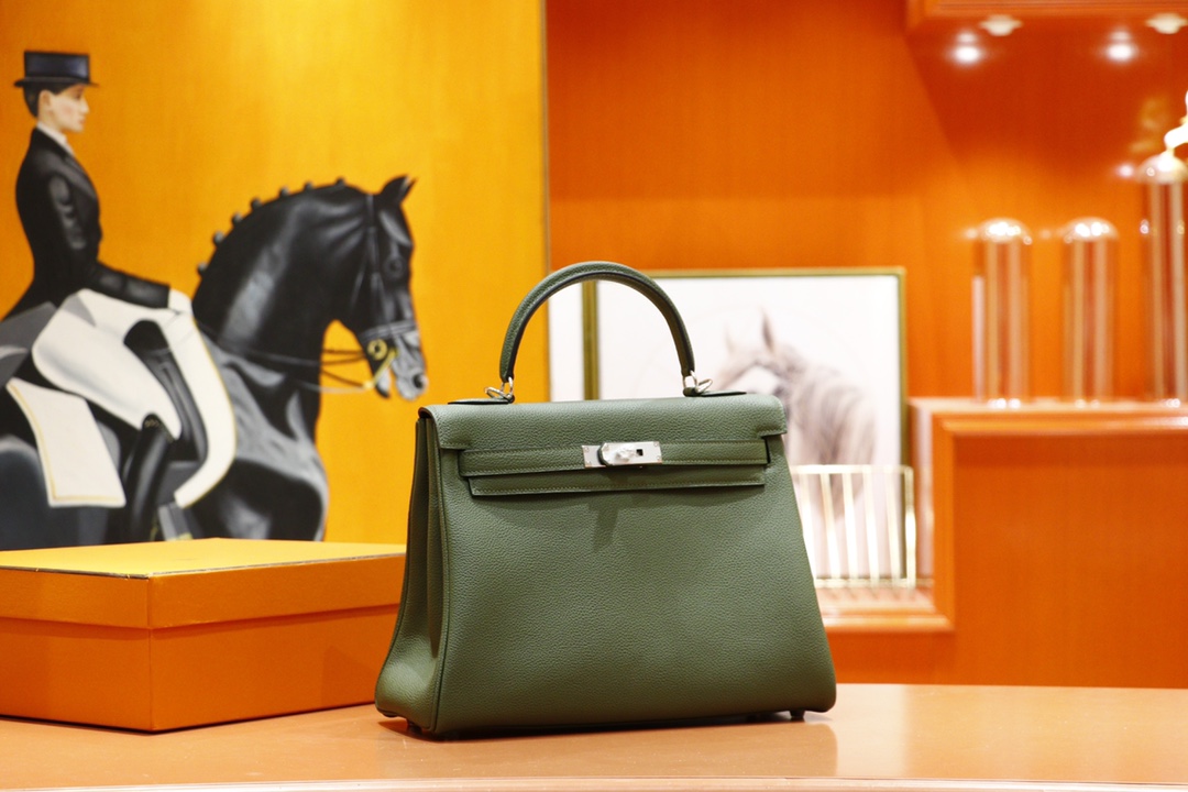 Hermès（爱马仕）Kelly 凯莉包 橄榄绿 Togo 全手缝 银扣 28cm