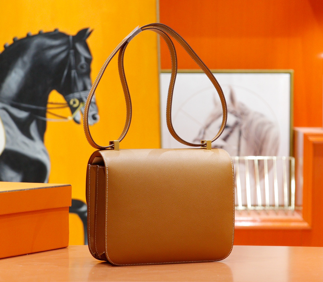 Hermès（爱马仕）Constance 空姐包 金棕 Epsom 全手缝 金扣 24cm