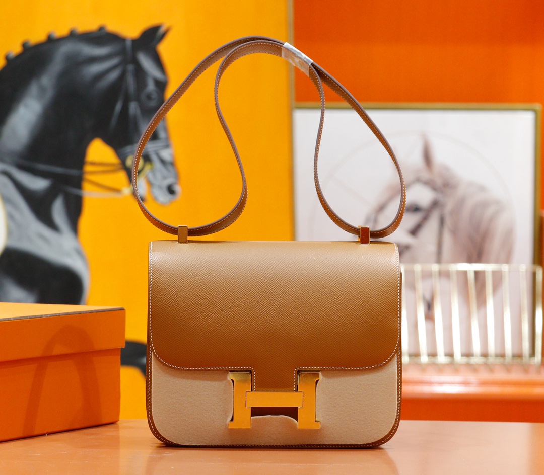Hermès（爱马仕）Constance 空姐包 金棕 Epsom 全手缝 金扣 24cm