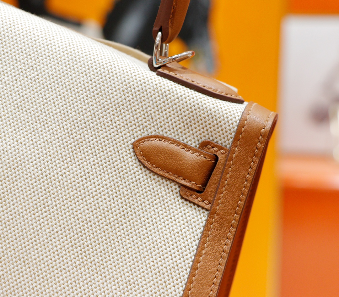 Hermès（爱马仕）Kelly 凯莉包 金棕 Swift 拼 原版帆布 全手缝 银扣 28cm