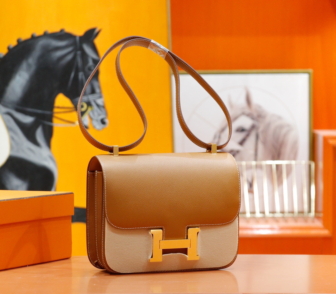 Hermès（爱马仕）Constance 空姐包 金棕 Epsom 全手缝 金扣 24cm
