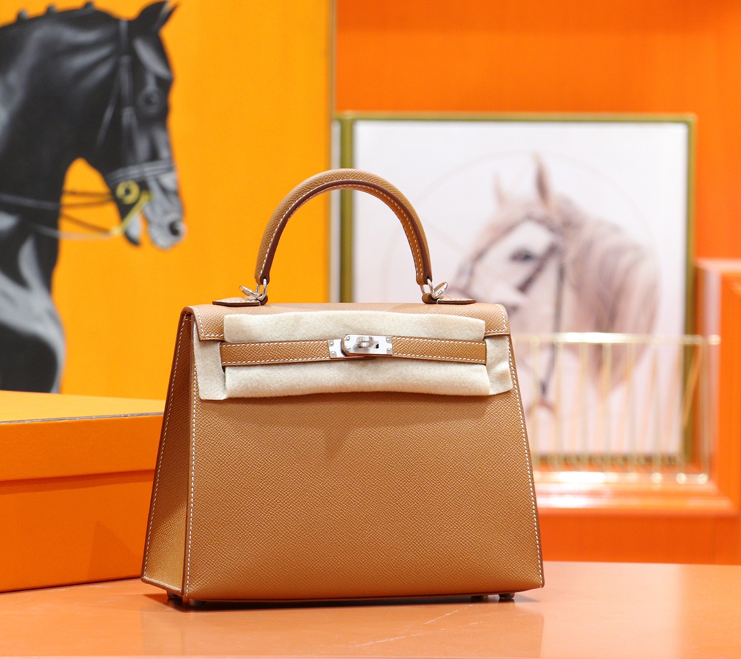 Hermès（爱马仕）Kelly 凯莉包 金棕 Epsom 全手缝 银扣 25cm