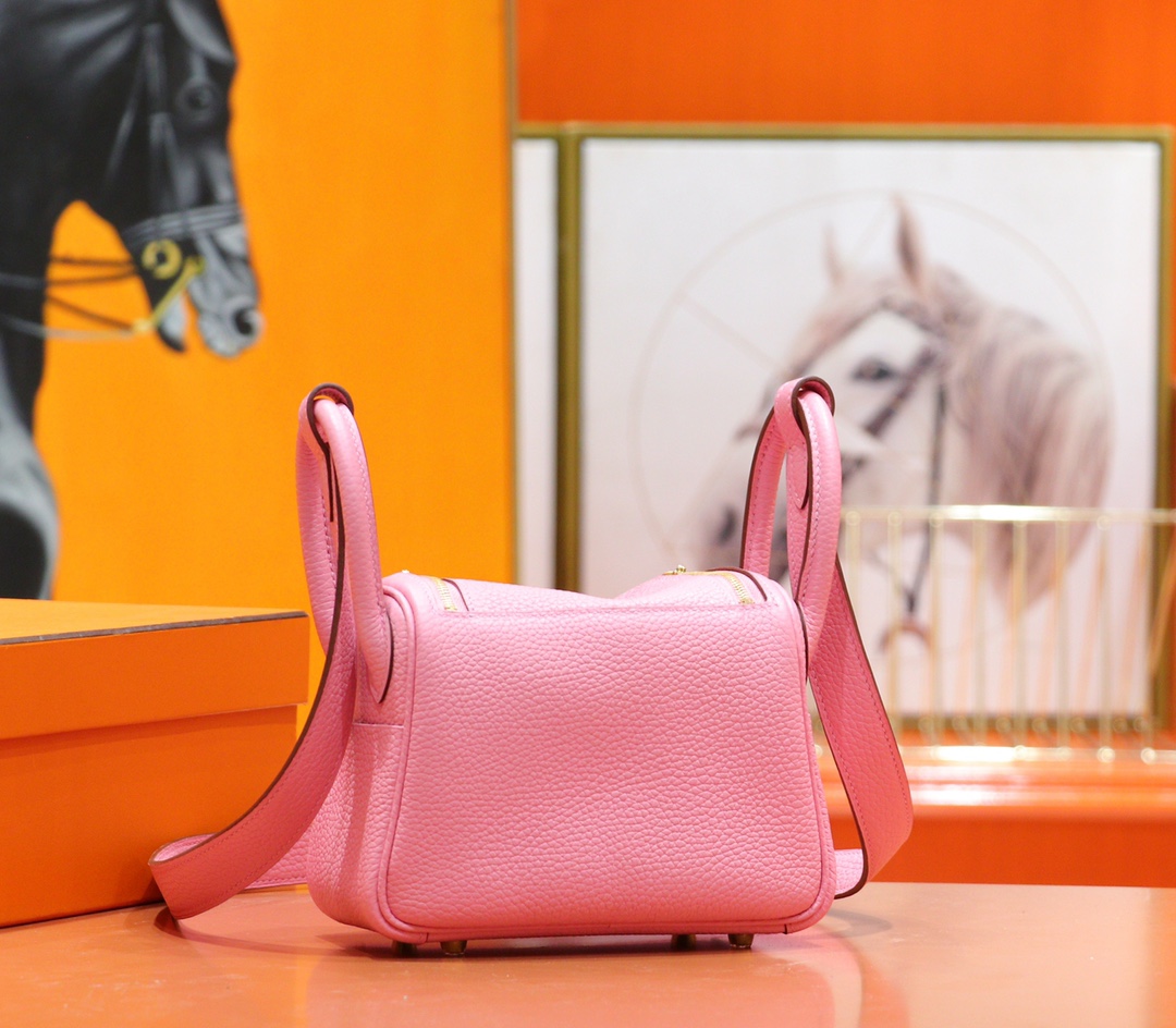 Hermès（爱马仕）Mini Lindy 迷你琳迪 奶昔粉 Togo 全手缝 金扣 20cm
