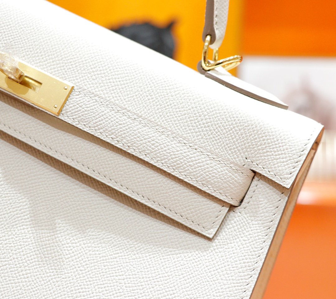 Hermès（爱马仕）Kelly 凯莉包 奶昔白 Epsom 全手缝 金扣 32cm