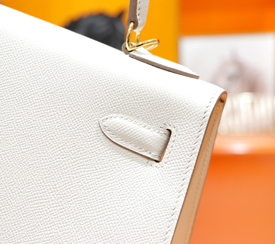 Hermès（爱马仕）Kelly 凯莉包 奶昔白 Epsom 全手缝 金扣 32cm