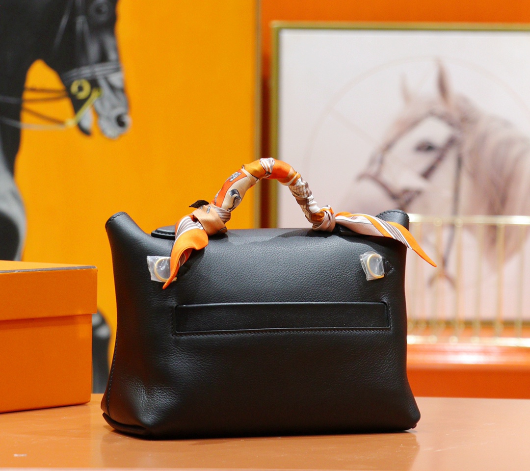 Hermès（爱马仕）H24 24 黑色 Evercolor 拼 Swift 全手缝 金扣 21cm