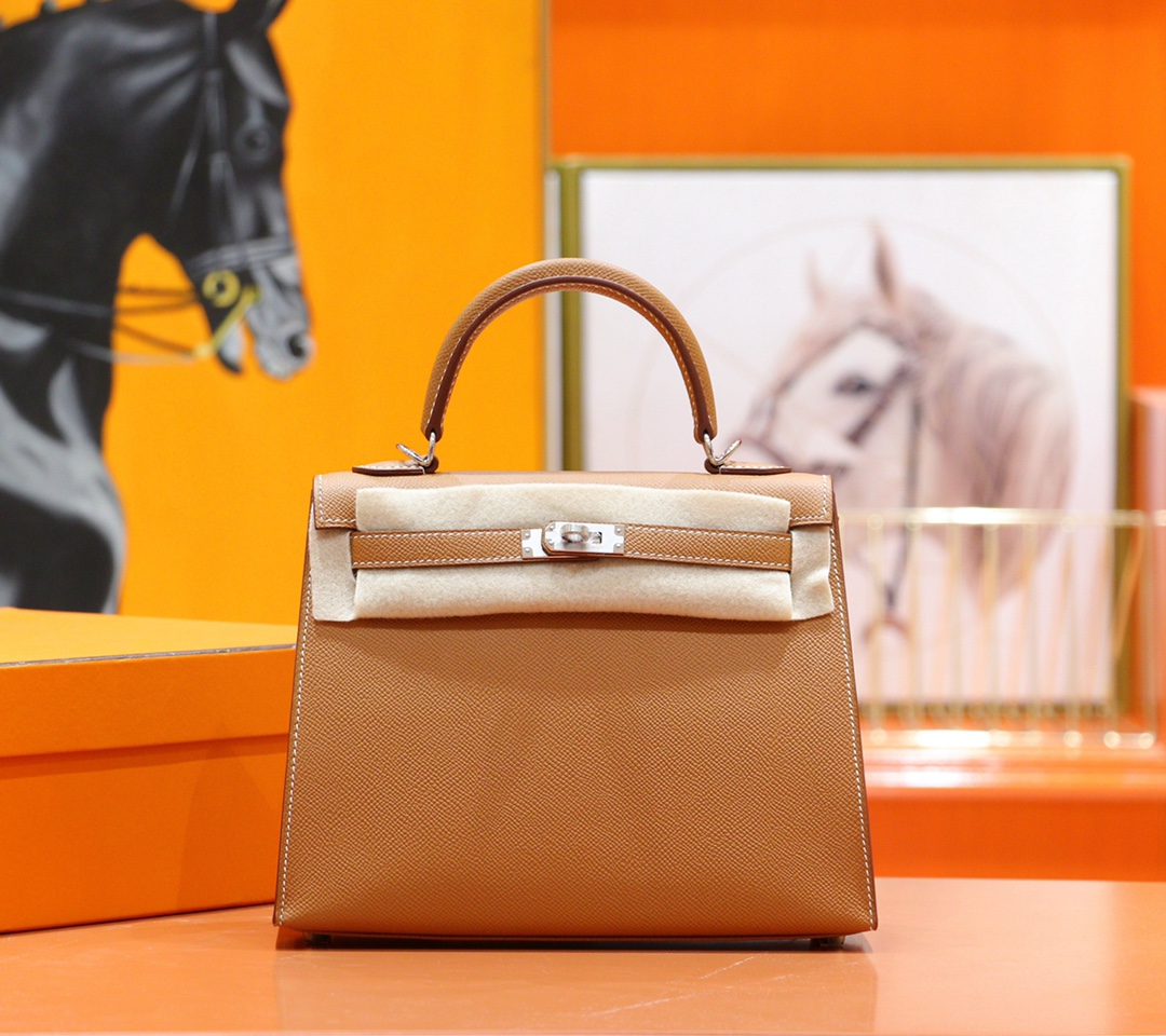 Hermès（爱马仕）Kelly 凯莉包 金棕 Epsom 全手缝 银扣 25cm