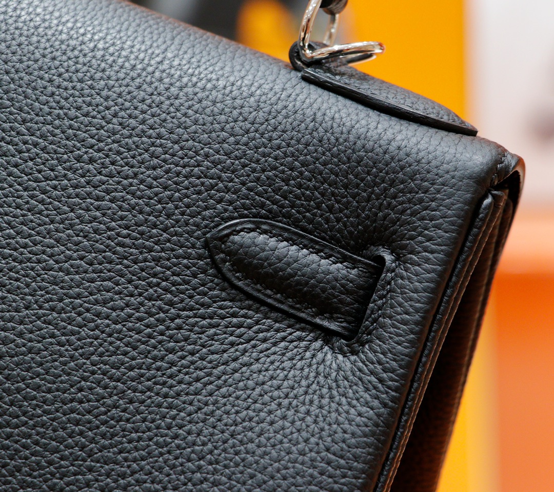 Hermès（爱马仕）Kelly 凯莉包 黑色 Togo 全手缝 银扣 28cm