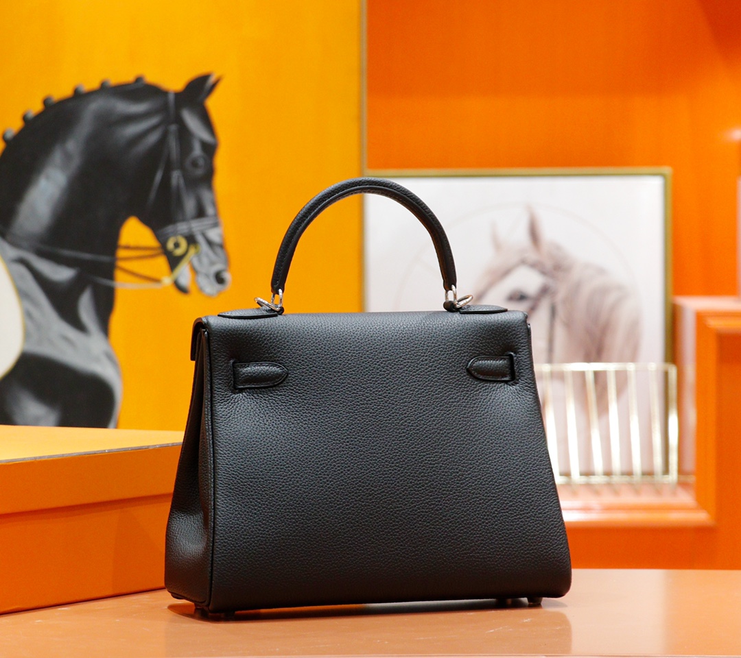 Hermès（爱马仕）Kelly 凯莉包 黑色 Togo 全手缝 银扣 28cm