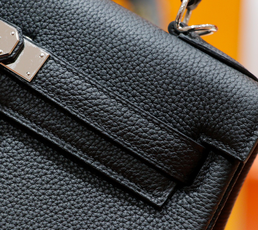 Hermès（爱马仕）Kelly 凯莉包 黑色 Togo 全手缝 银扣 28cm