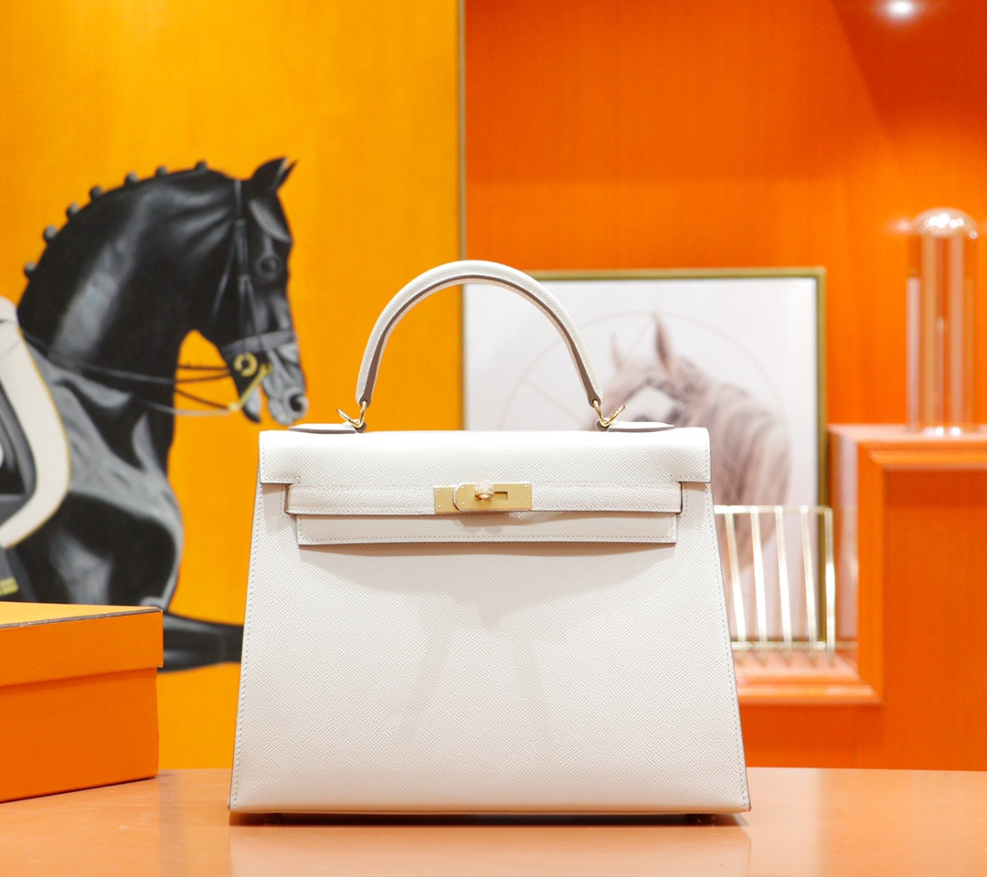 Hermès（爱马仕）Kelly 凯莉包 奶昔白 Epsom 全手缝 金扣 32cm