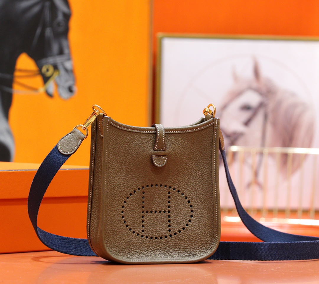 Hermès（爱马仕）Evelyne 伊芙琳 大象灰 Togo 全手缝 金扣 17cm