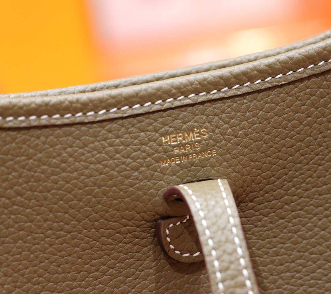 Hermès（爱马仕）Evelyne 伊芙琳 大象灰 Togo 全手缝 金扣 17cm
