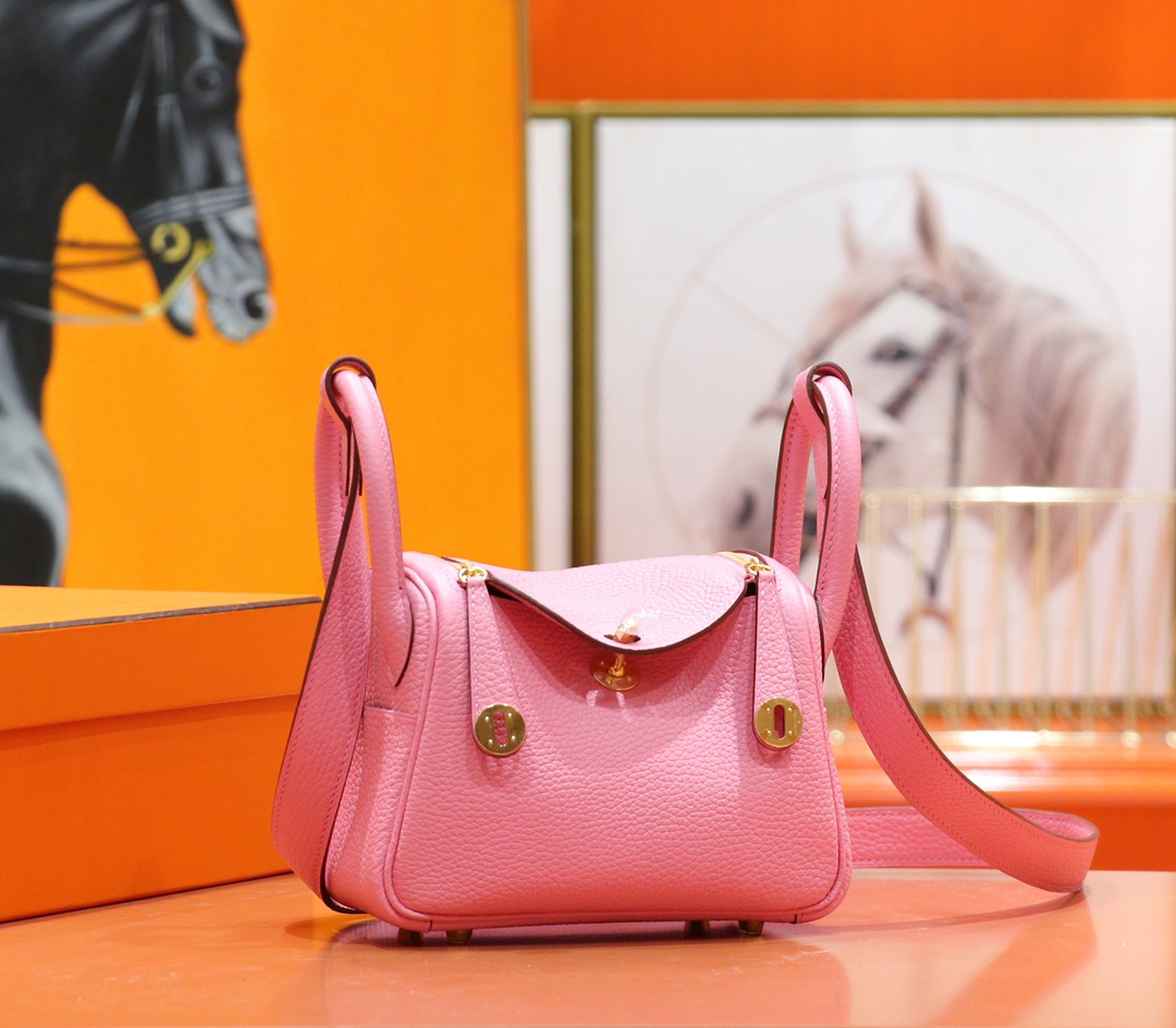Hermès（爱马仕）Mini Lindy 迷你琳迪 奶昔粉 Togo 全手缝 金扣 20cm