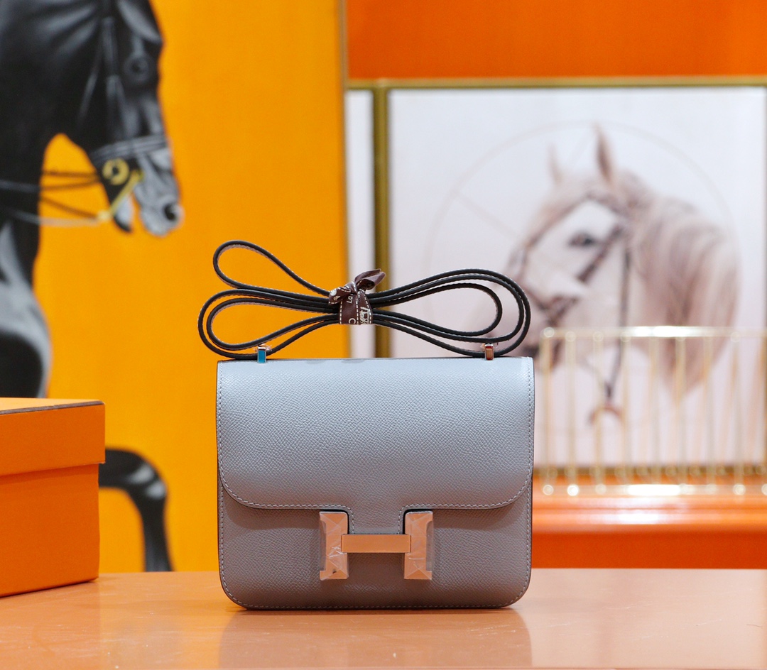 Hermès（爱马仕）Constance 空姐包 Epsom 海鸥灰 全手缝 银扣 19cm