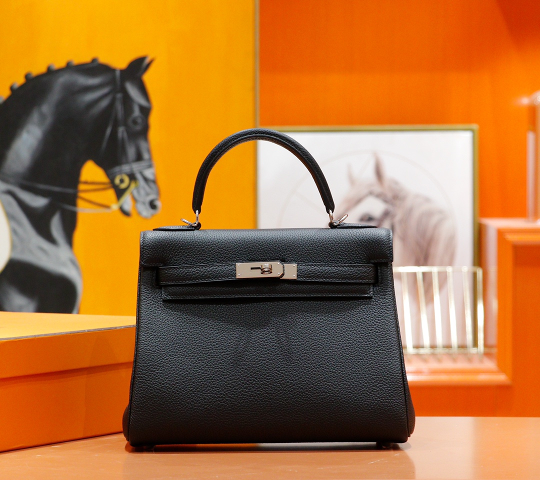 Hermès（爱马仕）Kelly 凯莉包 黑色 Togo 全手缝 银扣 28cm