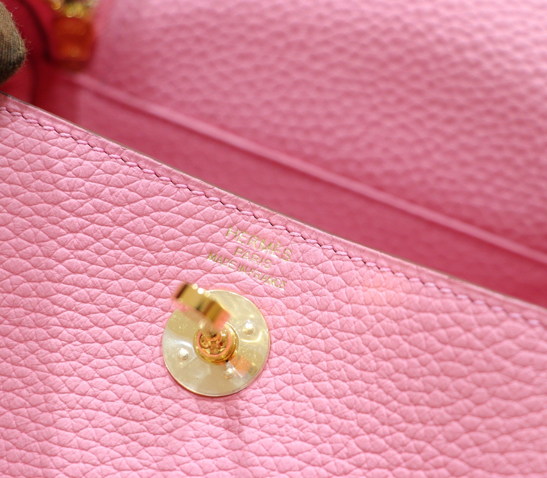 Hermès（爱马仕）Mini Lindy 迷你琳迪 奶昔粉 Togo 全手缝 金扣 20cm
