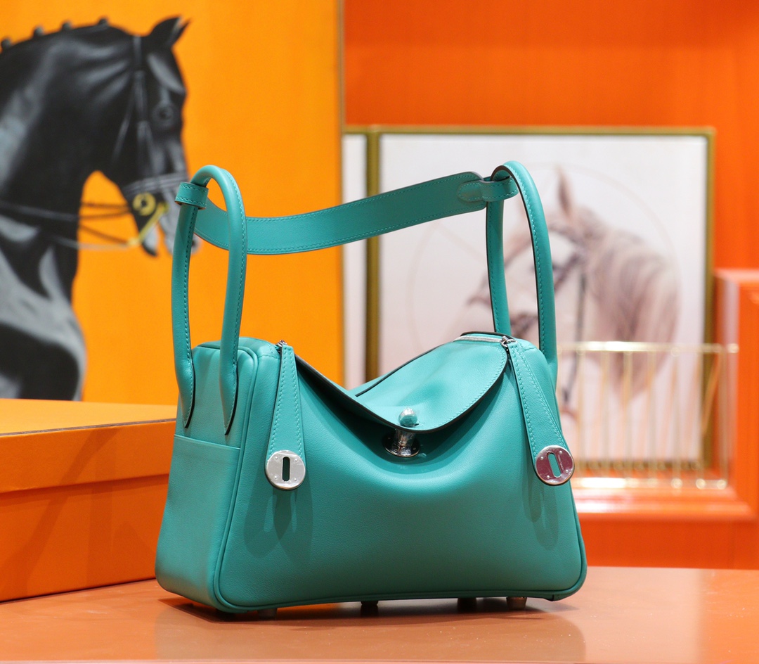 Hermès（爱马仕）Lindy 琳迪包 孔雀绿 Swift 全手缝 银扣 26cm