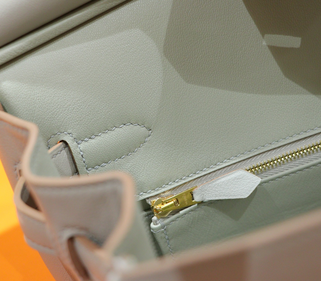 Hermès（爱马仕）Birkin 铂金包 珍珠灰 Swift 全手缝 金扣 25cm