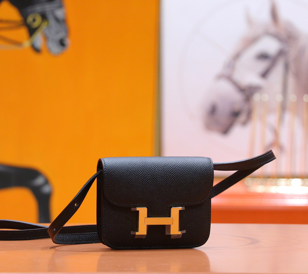 Hermès（爱马仕）Constance Slim 黑色 Epsom 全手缝 金扣