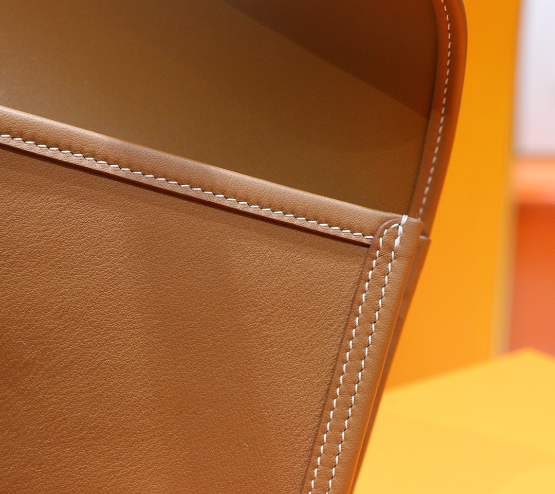 Hermès（爱马仕）Jige 金棕色 Swift 全手缝 长款晚宴 手包