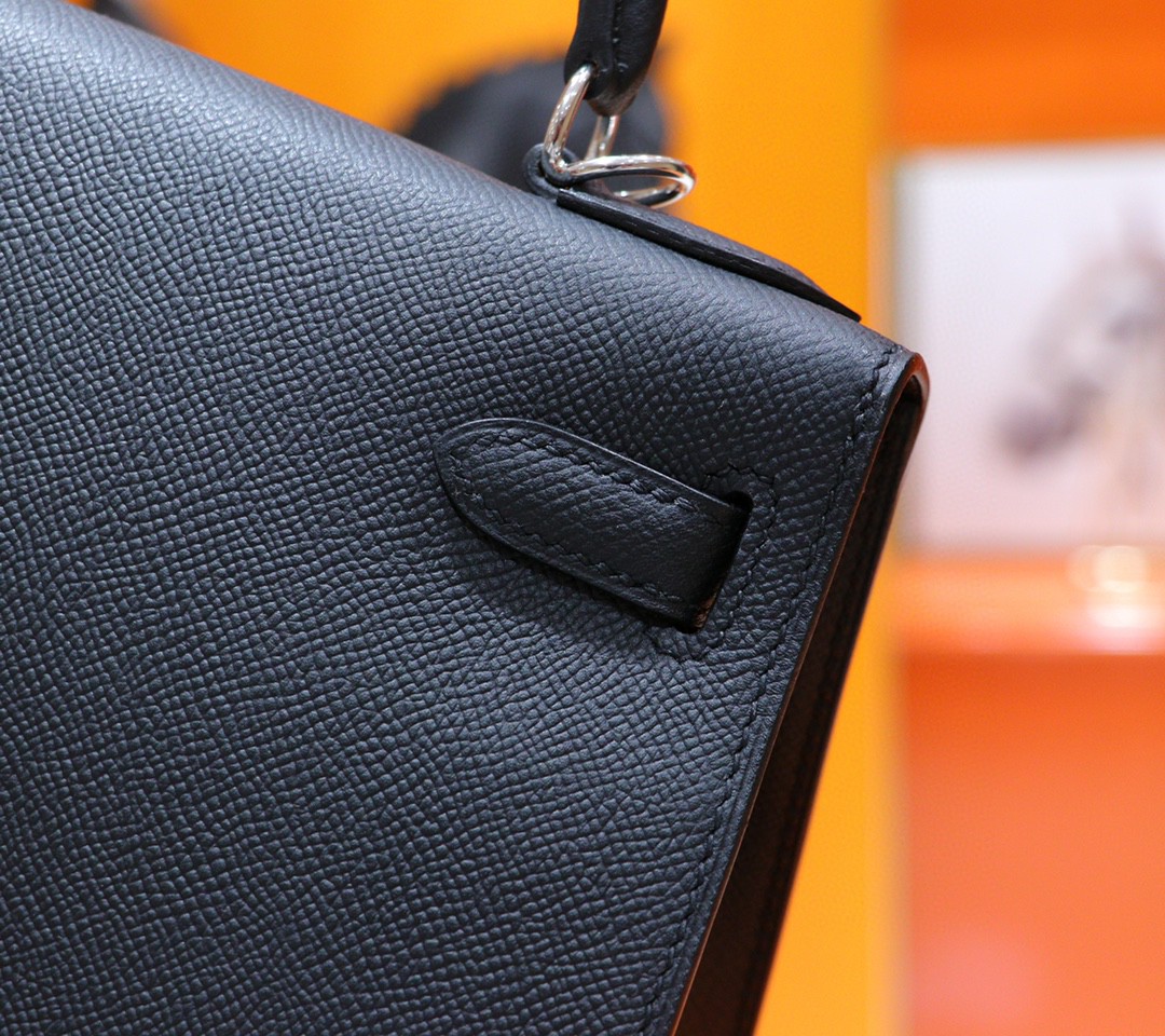 Hermès（爱马仕）Kelly 凯莉包 黑色 Epsom 小牛皮 全手缝 银扣 25cm