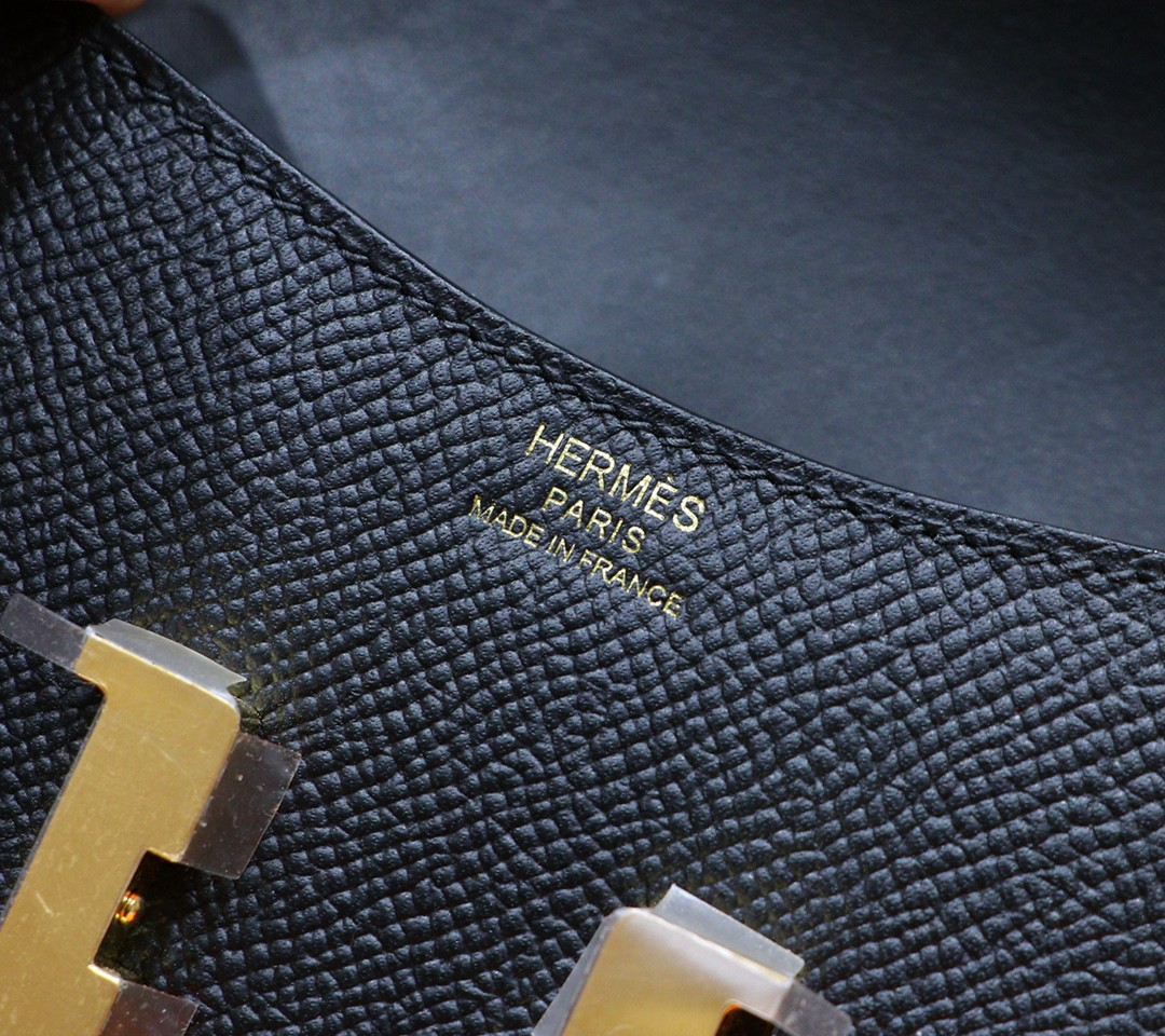 Hermès（爱马仕）Constance Slim 黑色 Epsom 全手缝 金扣