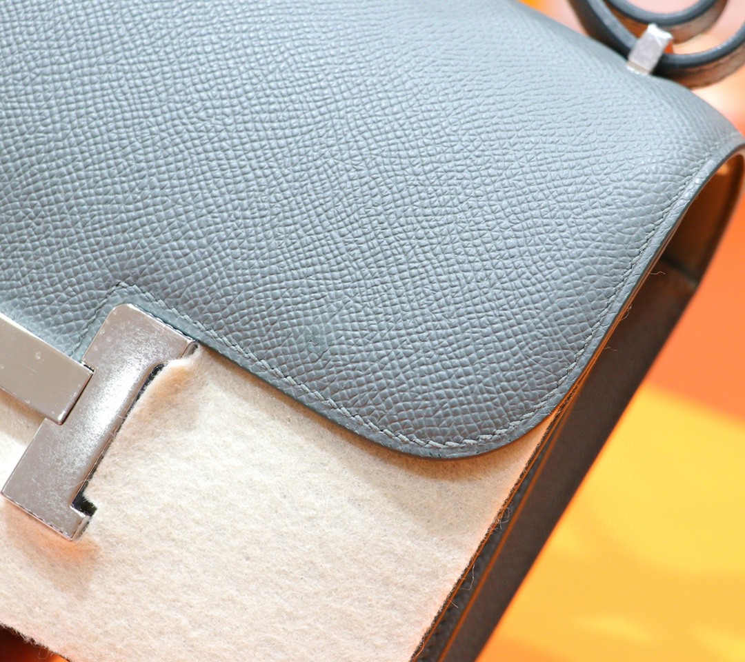 Hermès（爱马仕）Constance 康康 杏仁绿 Epsom 小牛皮 全手缝 银扣 19cm