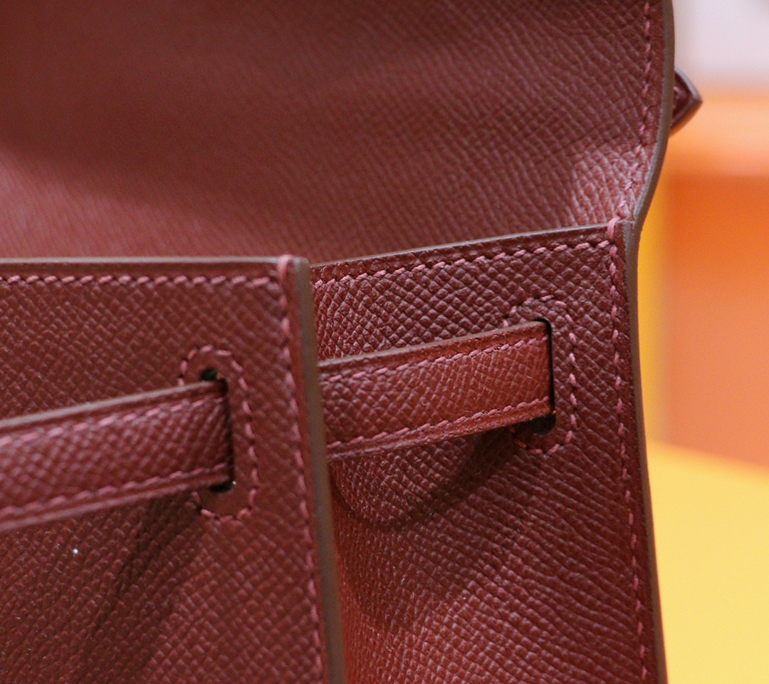Hermès（爱马仕）Minikelly 晚宴包 酒红色 Epsom 全手缝小牛皮 金扣 22cm
