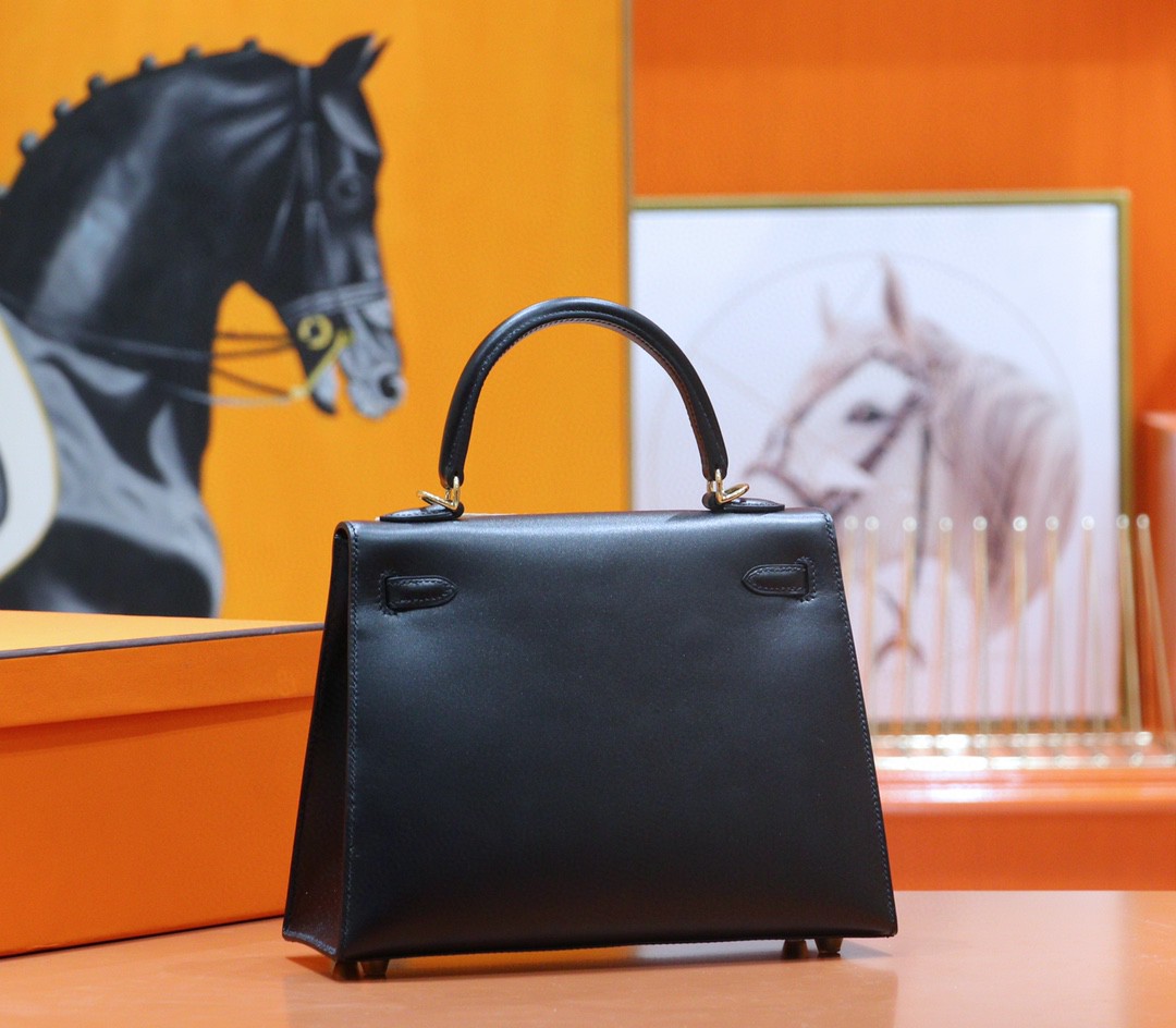 Hermès（爱马仕）Kelly 凯莉包 黑色 Box 全手缝 小牛皮 金扣 25cm