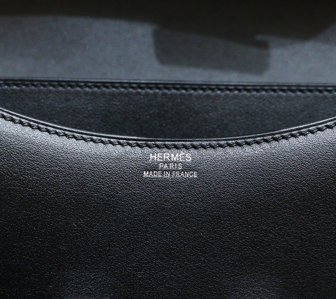 Hermès（爱马仕）Constance 空姐包 黑色 Box 小牛皮 全手缝 银扣 19cm