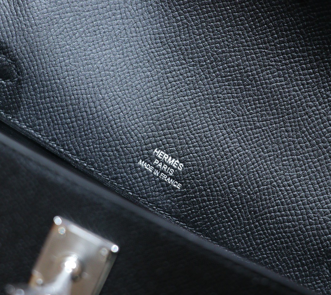 Hermès（爱马仕）Mini kelly 迷你凯莉 黑色 Epsom 小牛皮 全手缝 银扣 晚宴包