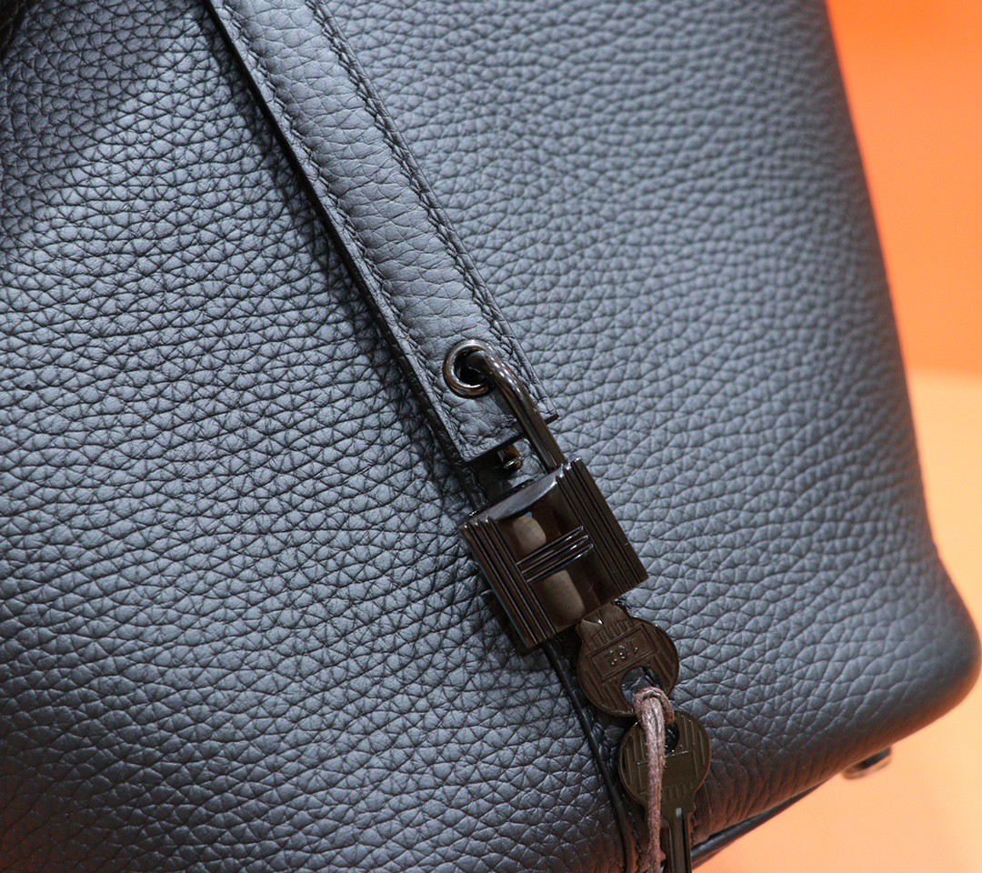 Hermès（爱马仕）Picotin 菜篮子 黑色 Togo 小牛皮 全手缝 黑色扣 18cm