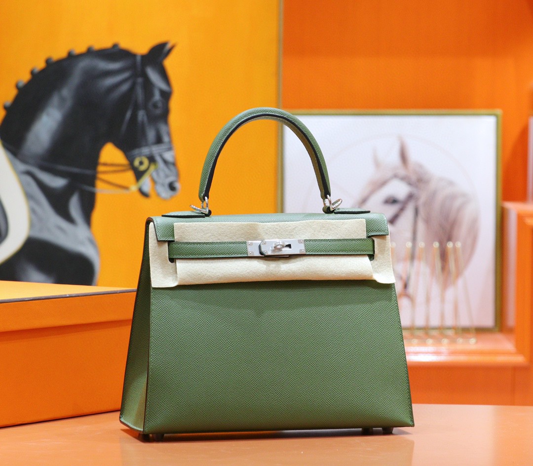 Hermès（爱马仕）Kelly 凯莉包 军绿 Epsom 小牛皮 全手缝 银扣 25cm