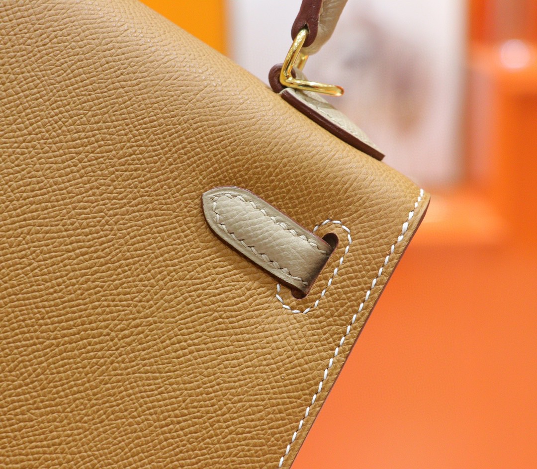 Hermès（爱马仕）Kelly 凯莉包 金棕 拼 风衣灰 Epsom 小牛皮 全手缝 金扣 25cm