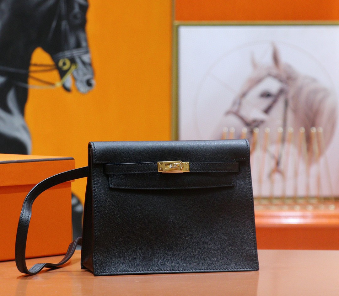 Hermès（爱马仕）Kelly Danse 跳舞包 黑色 Swift 小牛皮 全手缝 金扣