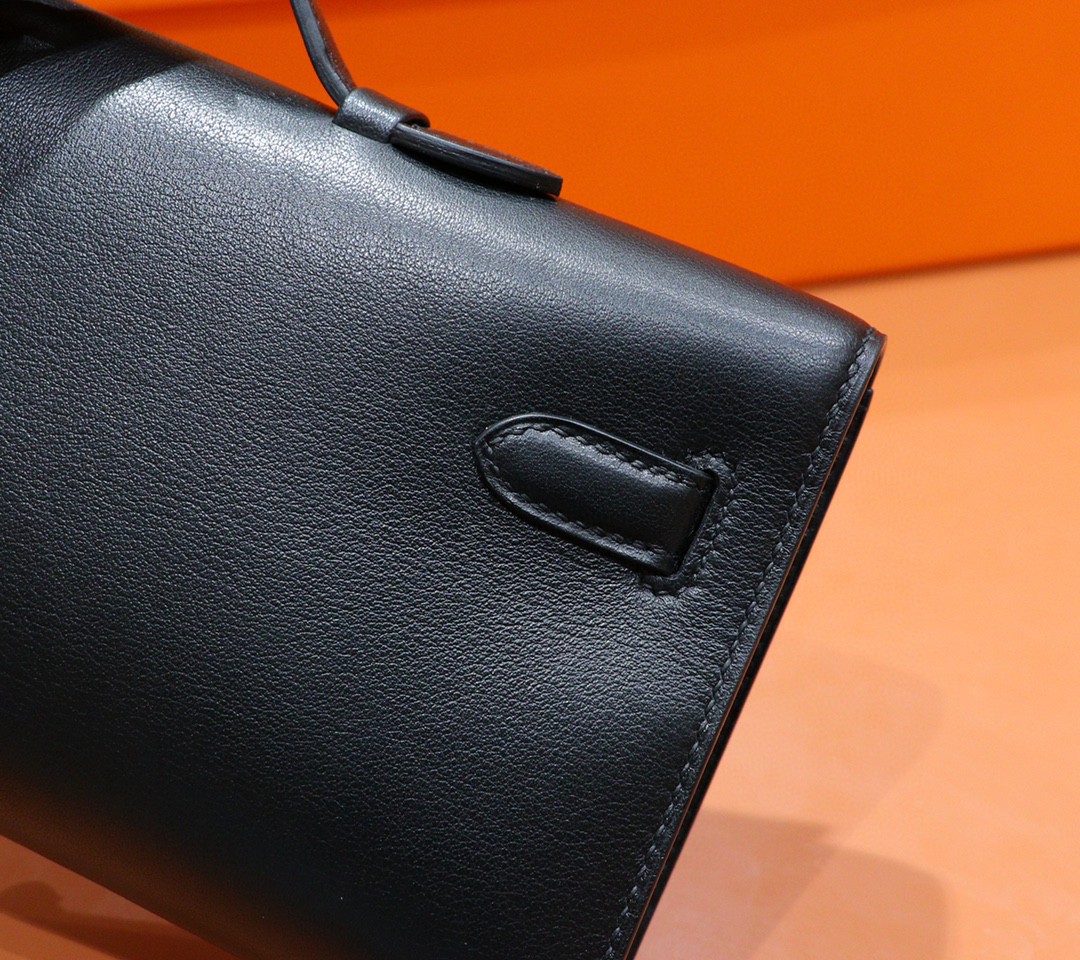 Hermès（爱马仕）Kelly cut 黑色 Swift 小牛皮 全手缝 银扣 31cm