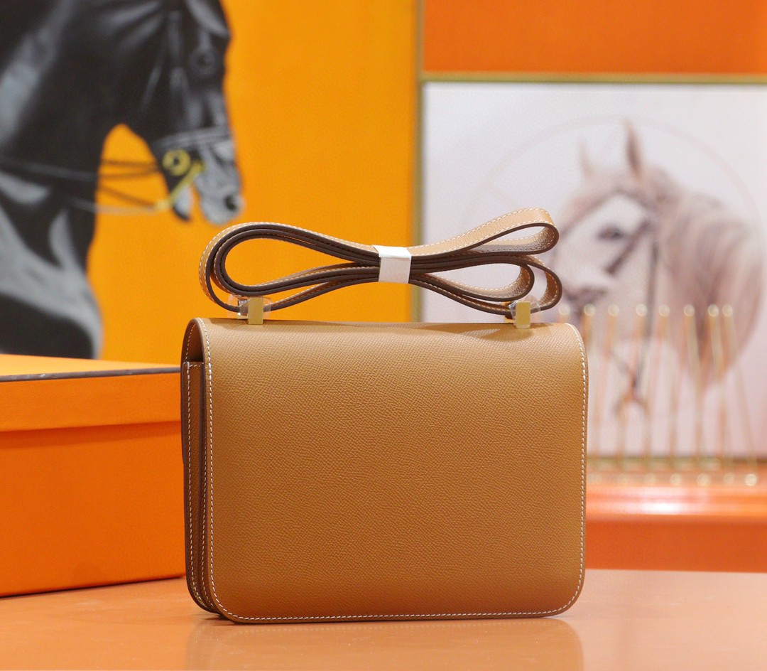 Hermès（爱马仕）Constance 空姐包 金棕 Epsom 小牛皮 全手缝 金扣 24cm