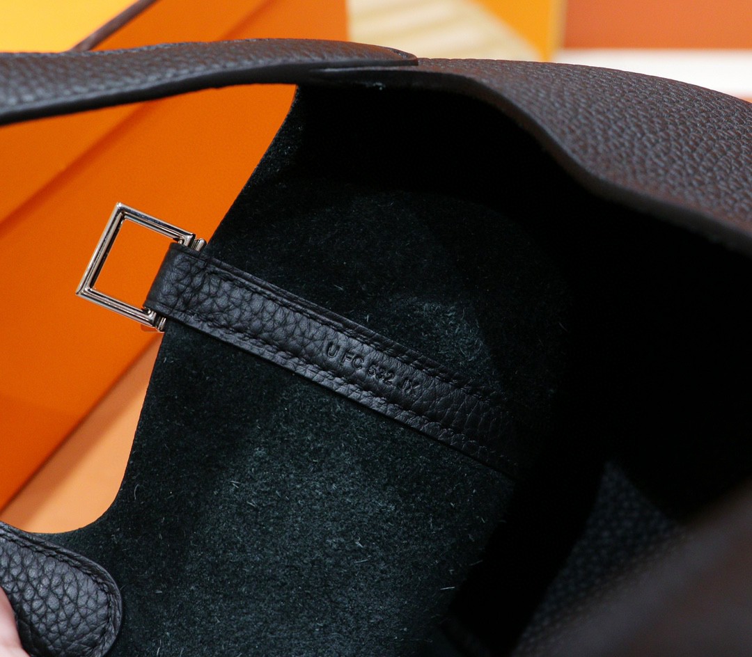 Hermès（爱马仕）Picotin 菜篮子 黑色 Togo 全手缝 小牛皮 银扣 18cm