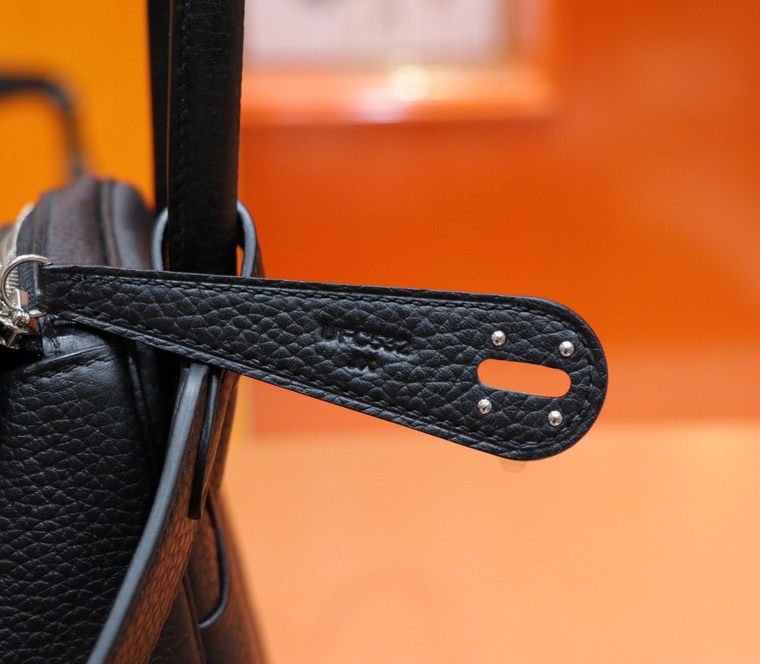 Hermès（爱马仕）Lindy 琳迪包 黑色 Togo 全手缝 小牛皮 银扣 26cm