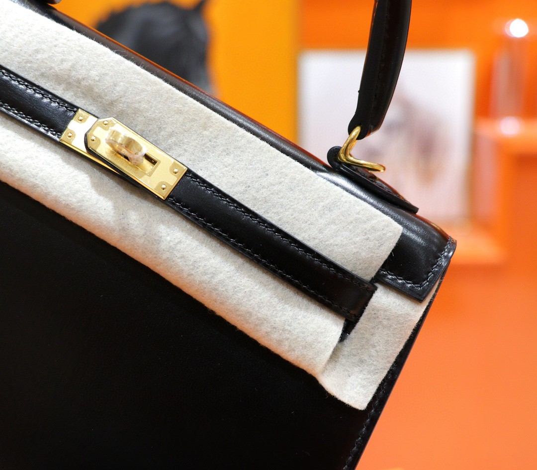 Hermès（爱马仕）Kelly 凯莉包 黑色 Box 全手缝 小牛皮 金扣 25cm