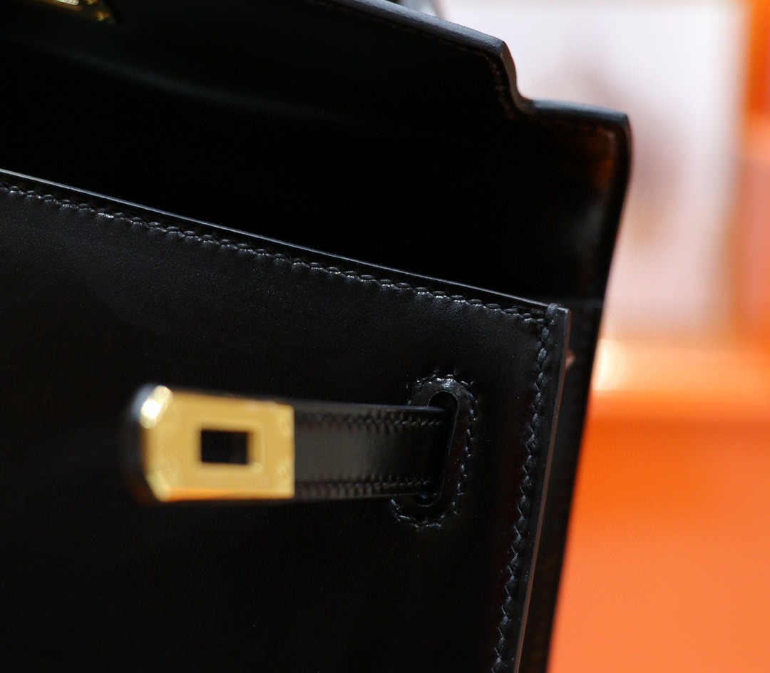 Hermès（爱马仕）Kelly 凯莉包 黑色 Box 全手缝 小牛皮 金扣 25cm