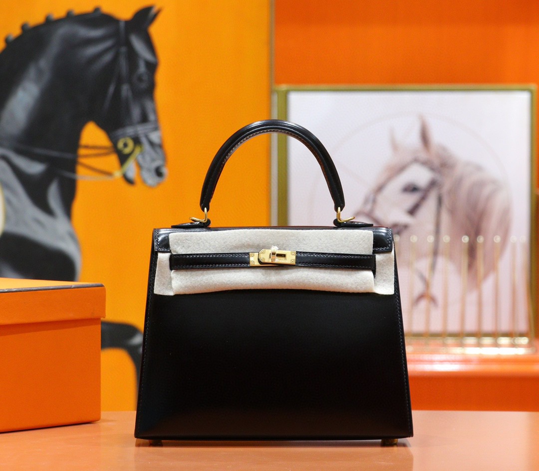 Hermès（爱马仕）Kelly 凯莉包 黑色 Box 全手缝 小牛皮 金扣 25cm